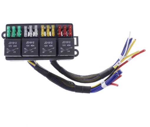 Bild von Relaisbox – 12 Sicherungen – 4x40 AMP Relais